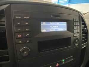 Mercedes Vito 116 CDI TOURER PRO LARGA AUTO 9 PLAZAS 163CV.  - Foto 25