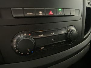 Mercedes Vito 116 CDI TOURER PRO LARGA AUTO 9 PLAZAS 163CV.  - Foto 26
