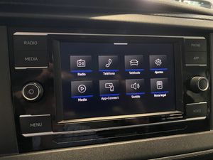 Volkswagen Transporter 2.0 TDI KOMBI 9 PLAZAS  - Foto 19