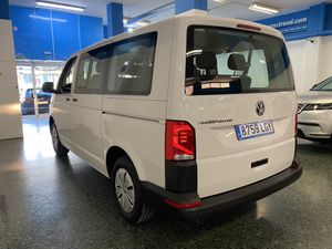 Volkswagen Transporter 2.0 TDI KOMBI 9 PLAZAS  - Foto 18