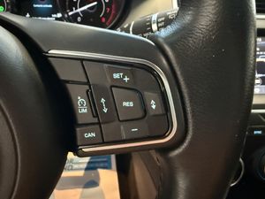 Jaguar E-Pace 2.0 R-DYNAMIC S AWD AUTO 250cv.  - Foto 29