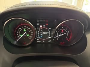 Jaguar E-Pace 2.0 R-DYNAMIC S AWD AUTO 250cv.  - Foto 26