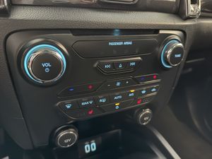 Ford Ranger 2.0 TDCI WILDTRACK AUTO 213CV  - Foto 27