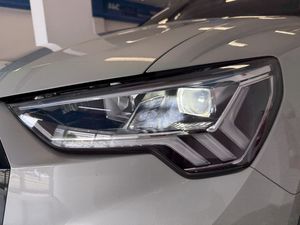 Audi Q3 SPORTBACK 45 2.0 TFSI QUATTRO BLACK LINE S-TRONIC 245cv  - Foto 38