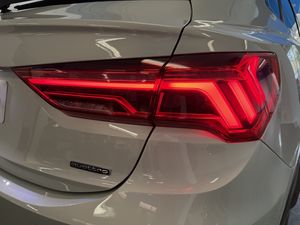 Audi Q3 SPORTBACK 45 2.0 TFSI QUATTRO BLACK LINE S-TRONIC 245cv  - Foto 40