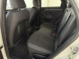Audi Q3 SPORTBACK 45 2.0 TFSI QUATTRO BLACK LINE S-TRONIC 245cv  - Foto 4