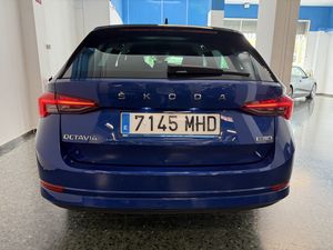 Skoda Octavia Combi 1.5 TSI M-HEV AUTO  - Foto 15