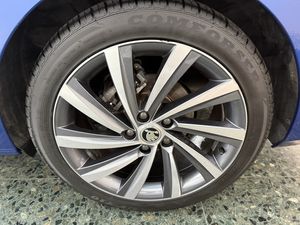 Skoda Octavia Combi 1.5 TSI M-HEV AUTO  - Foto 19