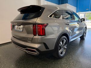 Kia Sorento 1.6 T-GDI PLUS EDITION 4X4 7 PLAZAS - Foto 3