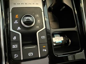 Kia Sorento 1.6 T-GDI PLUS EDITION 4X4 7 PLAZAS - Foto 37