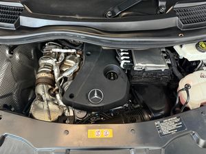 Mercedes Clase V 300d LARGO AVANTGARDE AUTO 8 PLAZAS - Foto 34