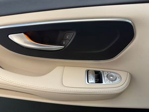 Mercedes Clase V 300d LARGO AVANTGARDE AUTO 8 PLAZAS - Foto 30