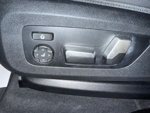 BMW X5 xDrive30d - Foto 25