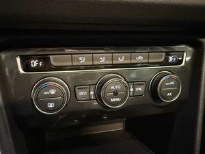 Volkswagen Tiguan 1.5 TSI DSG R-LINE - Foto 27
