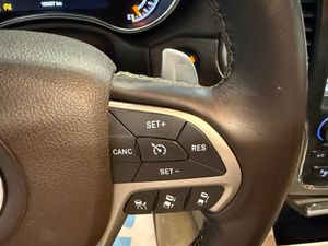 Jeep Grand Cherokee 3.0 CRD OVERLAND - Foto 37