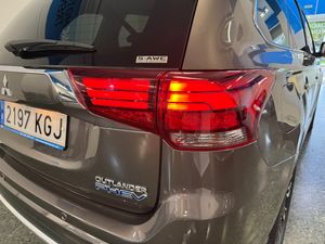 Mitsubishi Outlander 2.0 PHEV KAITEKI AWD - Foto 35