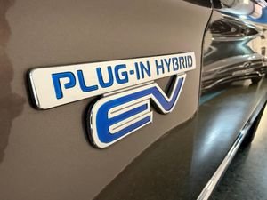 Mitsubishi Outlander 2.0 PHEV KAITEKI AWD - Foto 33