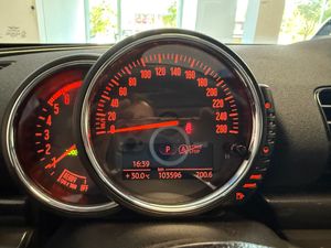 MINI Clubman 2.0 COOPER D AUTO - Foto 38