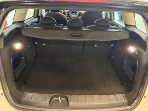 MINI Clubman 2.0 COOPER D AUTO - Foto 6