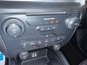 Ford Ranger 2.0 TDCI XLT LIMITED AWD - Foto 28