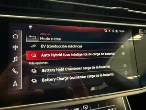 Audi Q8 55 TFSI e S-LINE QUATTRO TIPTRONIC - Foto 30