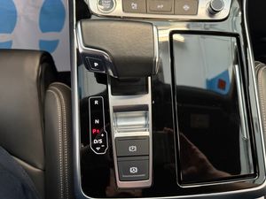 Audi Q8 55 TFSI e S-LINE QUATTRO TIPTRONIC - Foto 40