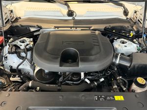 Land-Rover Defender 3.0D 110 S MHEV 200 AUTO AWD 6 PLAZAS. - Foto 48