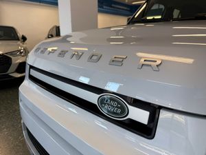 Land-Rover Defender 3.0D 110 S MHEV 200 AUTO AWD 6 PLAZAS. - Foto 41