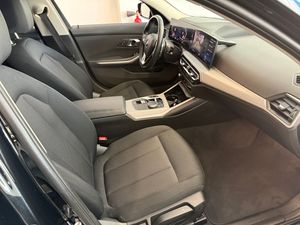 BMW Serie 3 320d TORING X-DRIVE - Foto 10