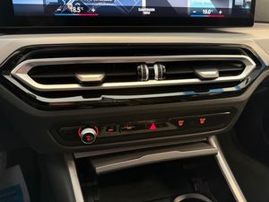 BMW Serie 3 320d TORING X-DRIVE - Foto 34
