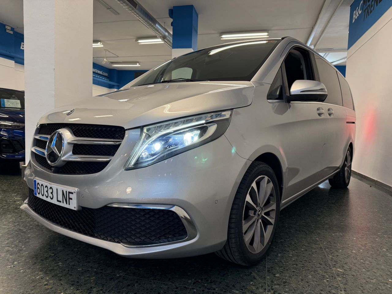 Mercedes Clase V 300d 9G TRONIC 7 PLAZAS - Foto 1
