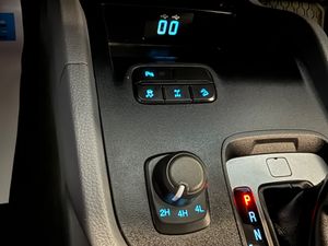 Ford Ranger 2.2 TDCI XLT LIMITED AUTO 4X4 - Foto 25