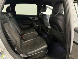 Audi Q7 50 TDI quattro Black line 7 plazas - Foto 14