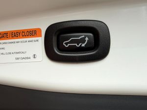 Mitsubishi Outlander 2.4 PHEV Kaiteki 4WD - Foto 30