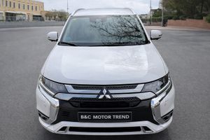 Mitsubishi Outlander 2.4 PHEV Kaiteki 4WD - Foto 3