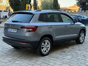 Skoda Karoq 1.5 TSI 150cv DSG Ambition - Foto 6