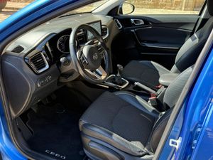 Kia Ceed 1.4 T-GDI 140cv Tech - Foto 12