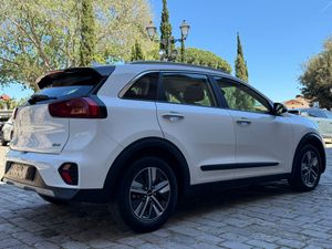 Kia Niro 1.6 GDI HEV Drive 141CV - Foto 4