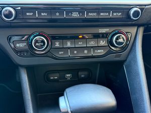 Kia Niro 1.6 GDI HEV Drive 141CV - Foto 25