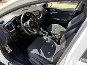 Kia XCeed 1.6 GDi PHEV eTech 141cv - Foto 10