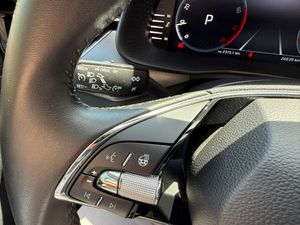 Skoda Kamiq 1.5 TSI DSG 150CV Style - Foto 19