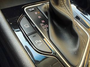 Kia Niro 1.6 GDI HEV Drive 141CV - Foto 27