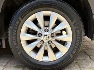 Skoda Karoq Ambition 2.0 TDI 150CV DSG 4x4 - Foto 10