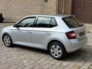 Skoda Fabia 1.0 MPI 75cv - Foto 8