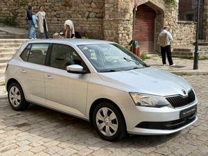 Skoda Fabia 1.0 MPI 75cv - Foto 4