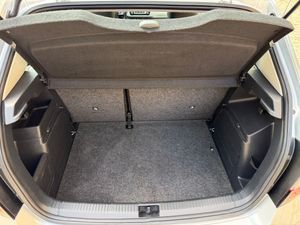 Skoda Fabia 1.0 MPI 75cv - Foto 24