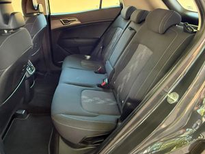 Kia Sportage Drive 1.6 T-GDI MHEV 110 kW - Foto 15