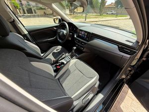 Skoda Kamiq 1.5 TSI 110 kW - Foto 18