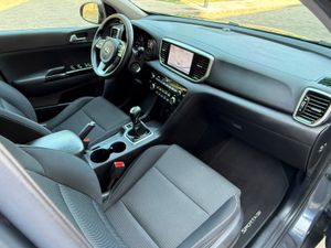 Kia Sportage 1.6 MHEV Drive 100 kW - Foto 17