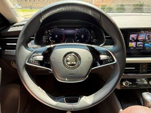 Skoda Kamiq 1.5 TSI 110 kW - Foto 24